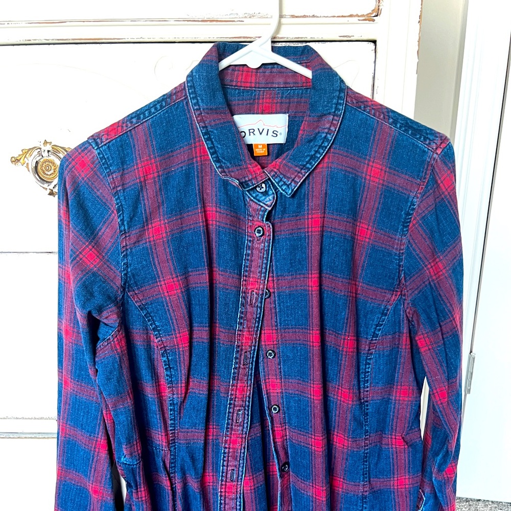 Womens Orvis button down cotton shirt size M